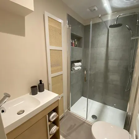 Apartment Le Saint Sauveur - Hyper Centre De Caen- Ultra Cosy